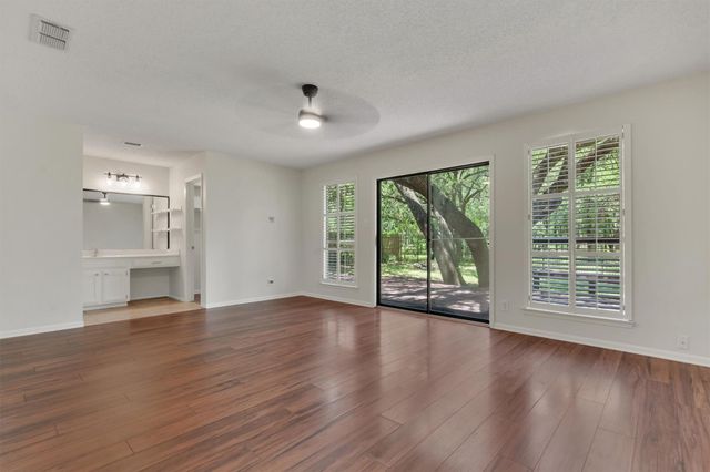 9002 Bubbling Springs TRL, Austin, TX 78729