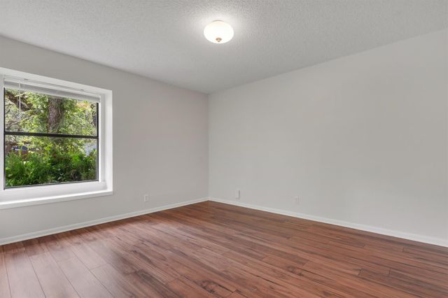 9002 Bubbling Springs TRL, Austin, TX 78729
