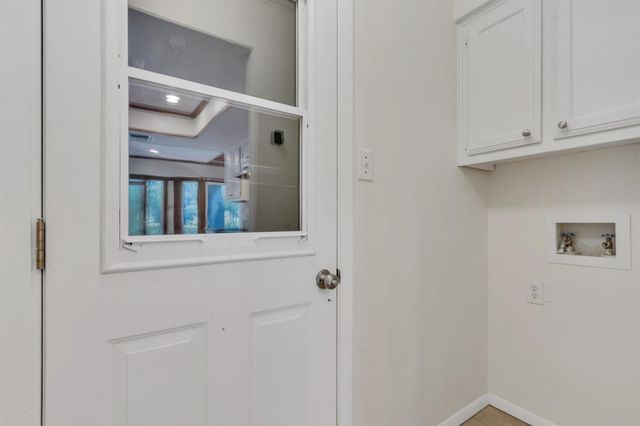 9002 Bubbling Springs TRL, Austin, TX 78729