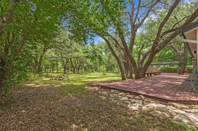 9002 Bubbling Springs TRL, Austin, TX 78729