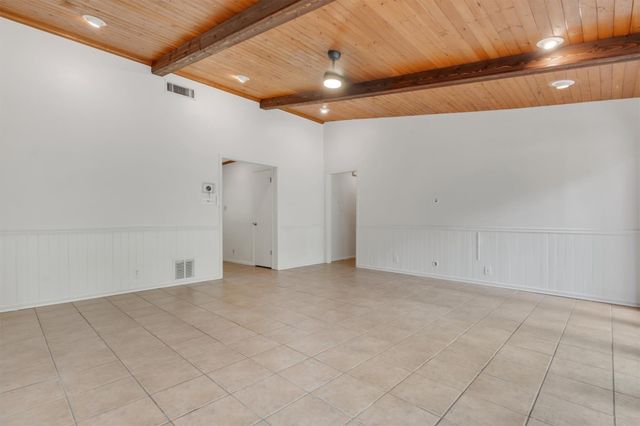 9002 Bubbling Springs TRL, Austin, TX 78729