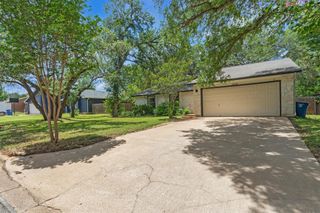 9002 Bubbling Springs TRL, Austin, TX 78729