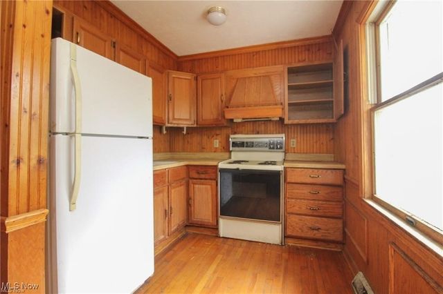 5683 Chestnut Ridge Road, Hubbard, OH 44425