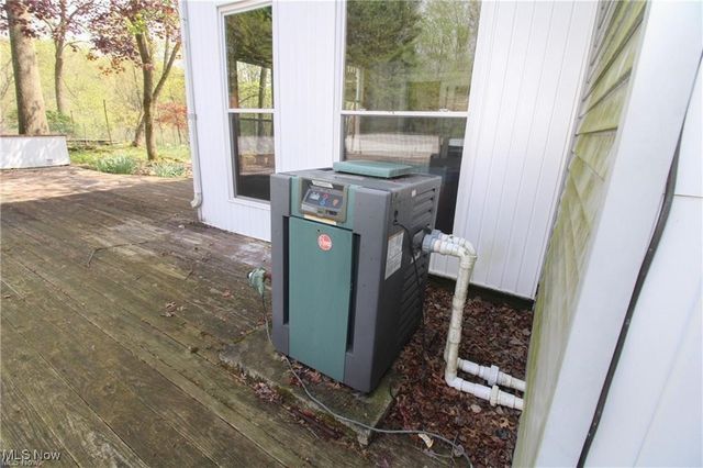 5683 Chestnut Ridge Road, Hubbard, OH 44425