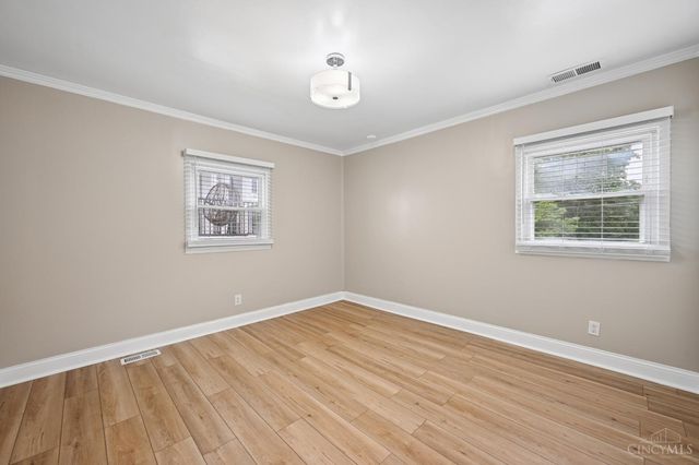 3395 Ault View Avenue, Cincinnati, OH 45208