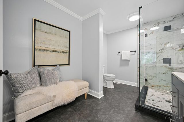 3395 Ault View Avenue, Cincinnati, OH 45208