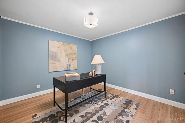 3395 Ault View Avenue, Cincinnati, OH 45208