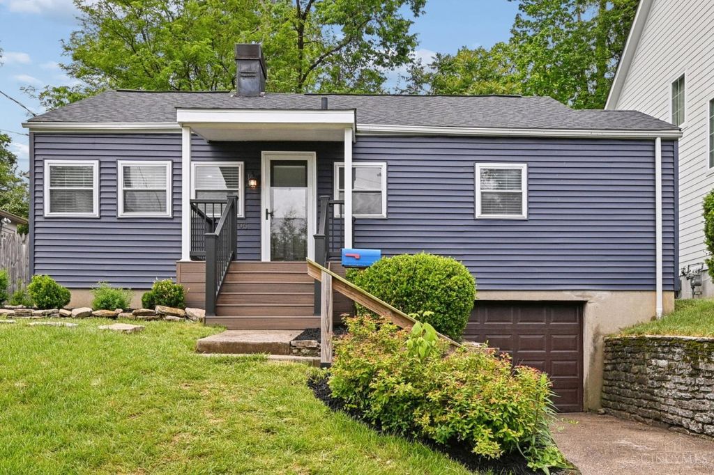 3395 Ault View Avenue, Cincinnati, OH 45208