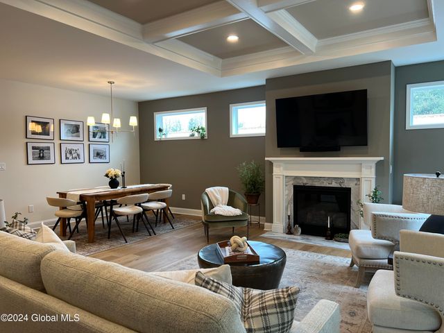 65 Daintree Drive, Wilton, NY 12866