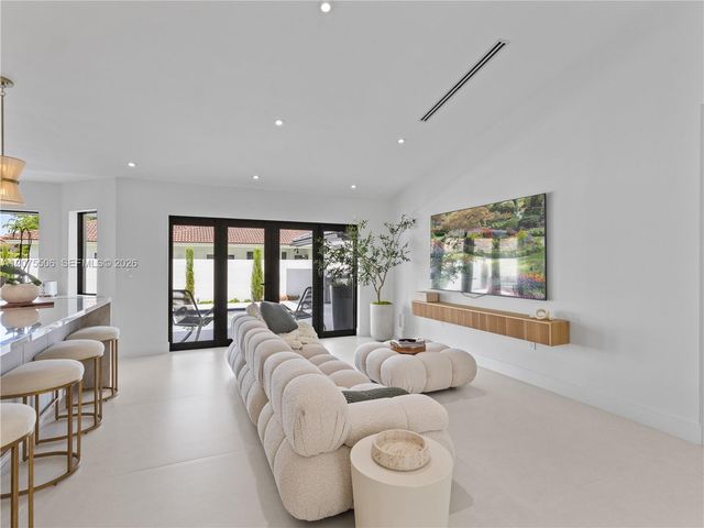 3209 SW 142nd Place, Miami, FL 33175