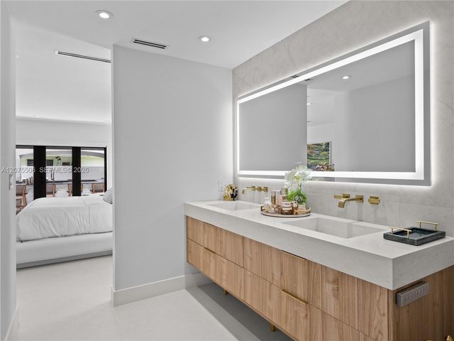 3209 SW 142nd Place, Miami, FL 33175
