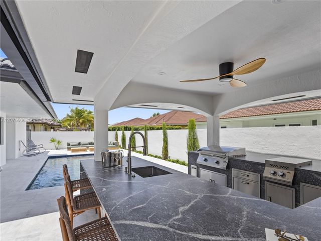 3209 SW 142nd Place, Miami, FL 33175