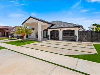 3209 SW 142nd Place, Miami, FL 33175