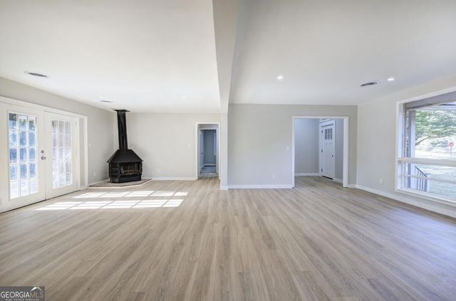 102 Summit Drive, Griffin, GA 30224