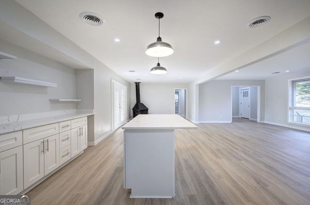 102 Summit Drive, Griffin, GA 30224