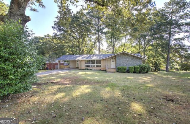 102 Summit Drive, Griffin, GA 30224