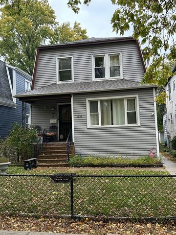 2005 DARROW Avenue, Evanston, IL 60201