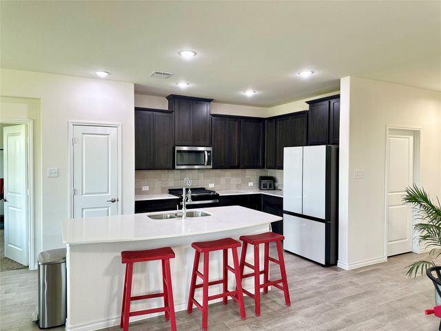 10922 Autry Ridge Lane, Aubrey, TX 76227