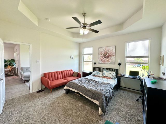 10922 Autry Ridge Lane, Aubrey, TX 76227