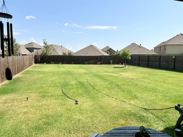 10922 Autry Ridge Lane, Aubrey, TX 76227