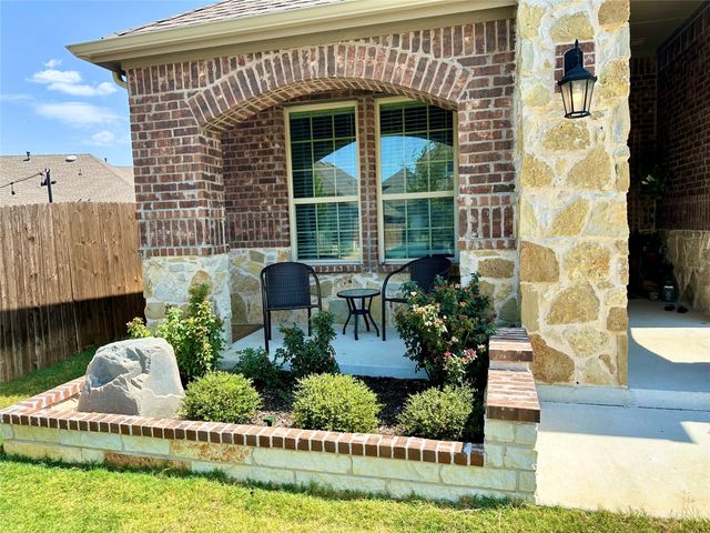 10922 Autry Ridge Lane, Aubrey, TX 76227