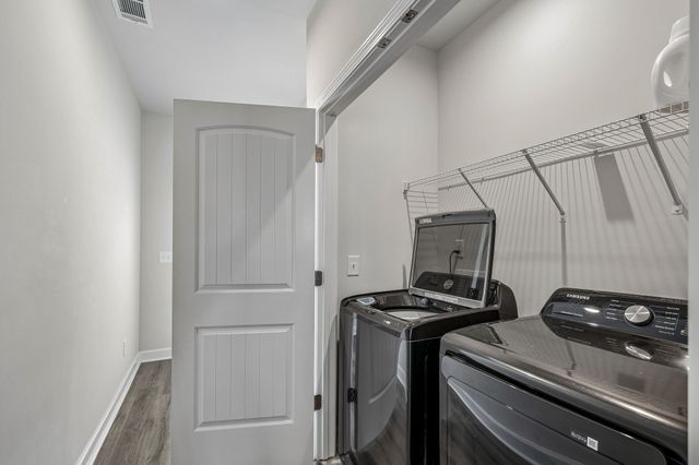 2845 Suzanne Landon Dr, Murfreesboro, TN 37130