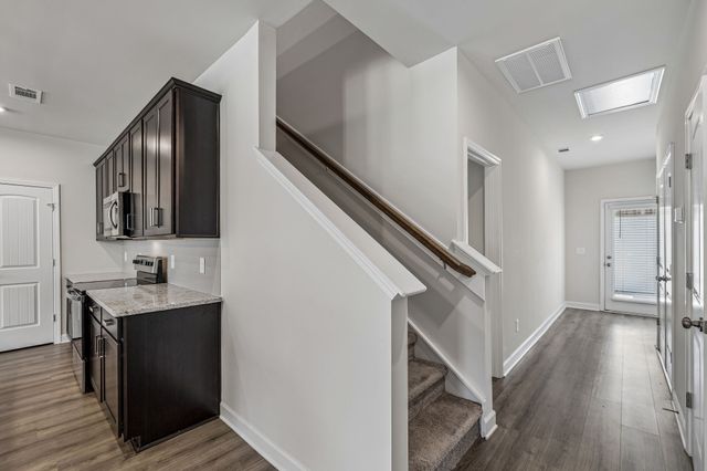 2845 Suzanne Landon Dr, Murfreesboro, TN 37130