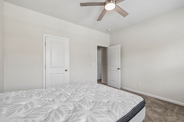 2845 Suzanne Landon Dr, Murfreesboro, TN 37130