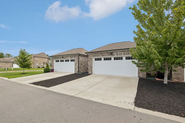 2845 Suzanne Landon Dr, Murfreesboro, TN 37130