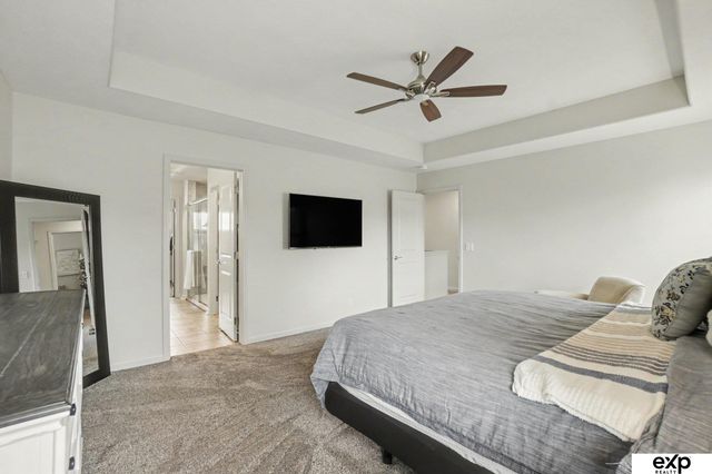 17022 Centennial Road, Omaha, NE 68136