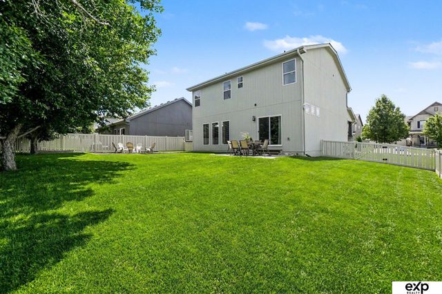 17022 Centennial Road, Omaha, NE 68136