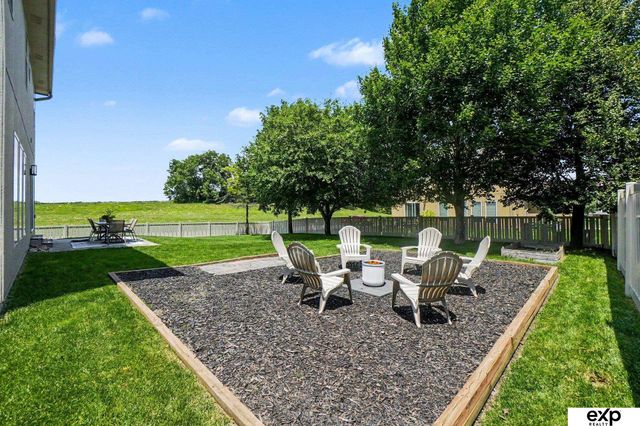 17022 Centennial Road, Omaha, NE 68136