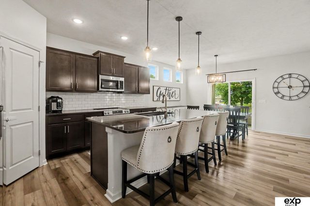 17022 Centennial Road, Omaha, NE 68136
