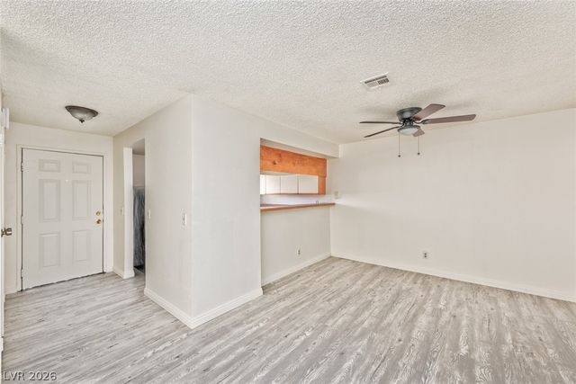 2080 Karen Avenue B63, Las Vegas, NV 89169