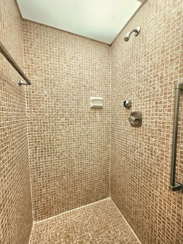 719 Flanders O, Delray Beach, FL 33484