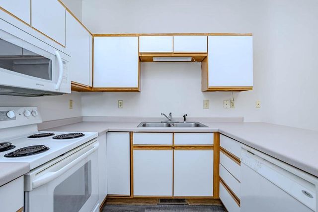 224635-224637 COUNTRY LANE, Wausau, WI 54401