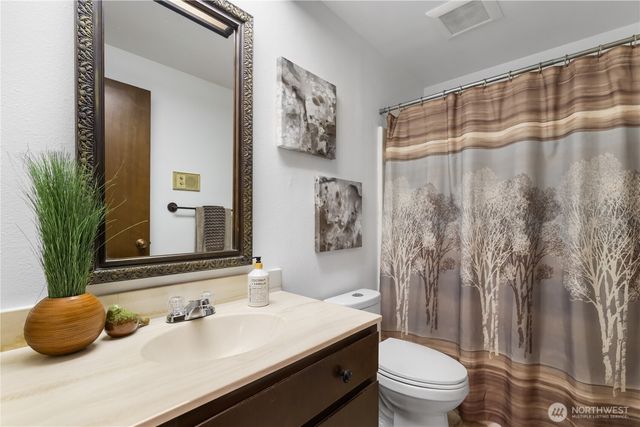 1917 Higgins Road SE, Port Orchard, WA 98366