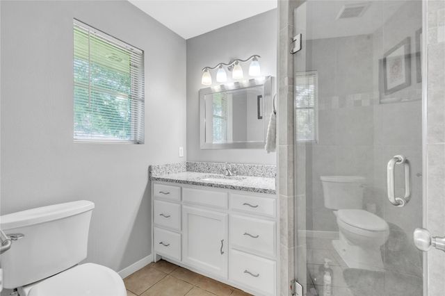 2207 Mockingbird Lane, Baytown, TX 77520
