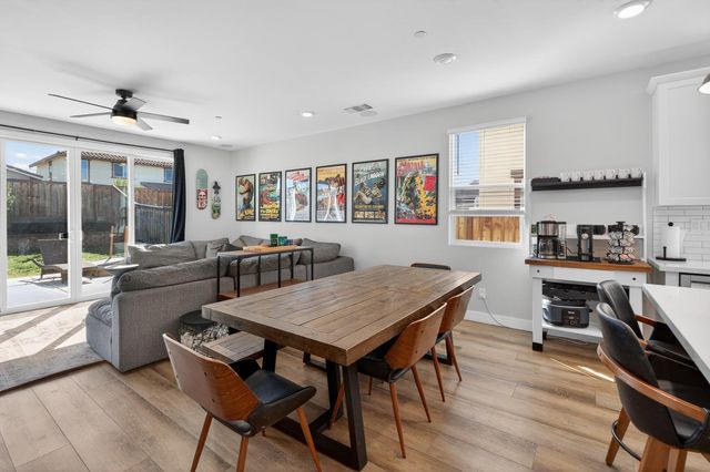 4847 Rockrose Dr, Folsom, CA 95630