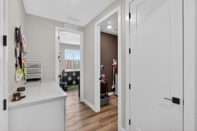 4847 Rockrose Dr, Folsom, CA 95630