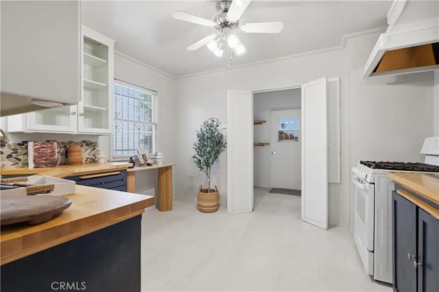 3214 W 83rd Street, Inglewood, CA 90305