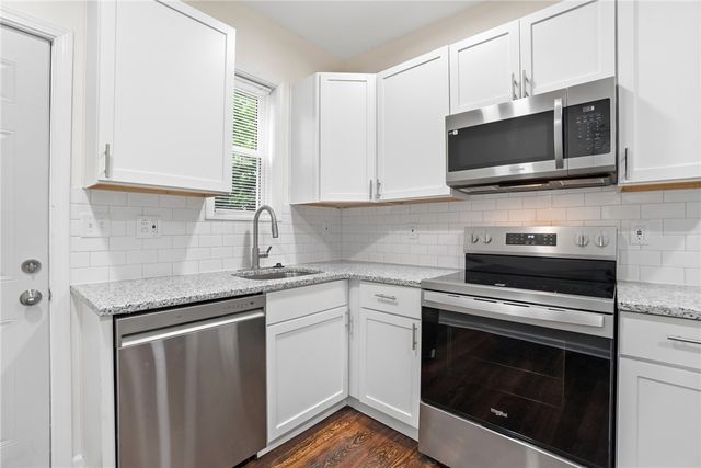 2341 E 5th Street, Dayton, OH 45403