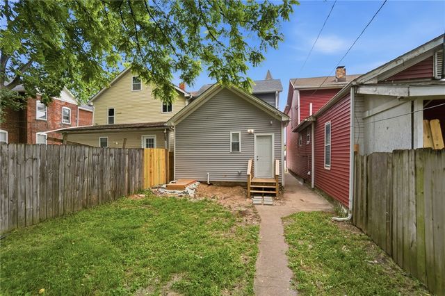 2341 E 5th Street, Dayton, OH 45403