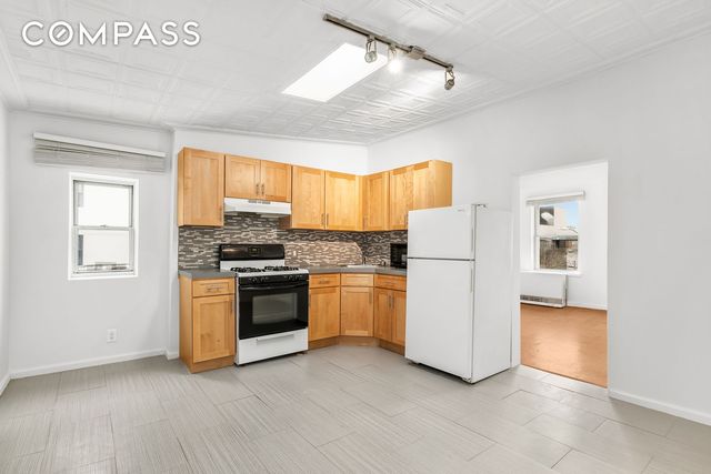 19 Carroll Street, New York City, NY 11231