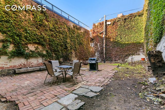 19 Carroll Street, New York City, NY 11231