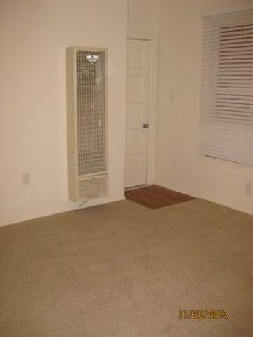 302 E 30th ST B, Austin, TX 78705