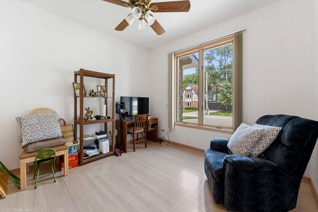 417 E Noyes Street, Arlington Heights, IL 60005