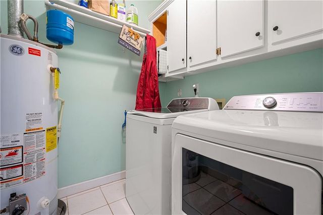 1578 Hunters Ridge Drive W, Mobile, AL 36695