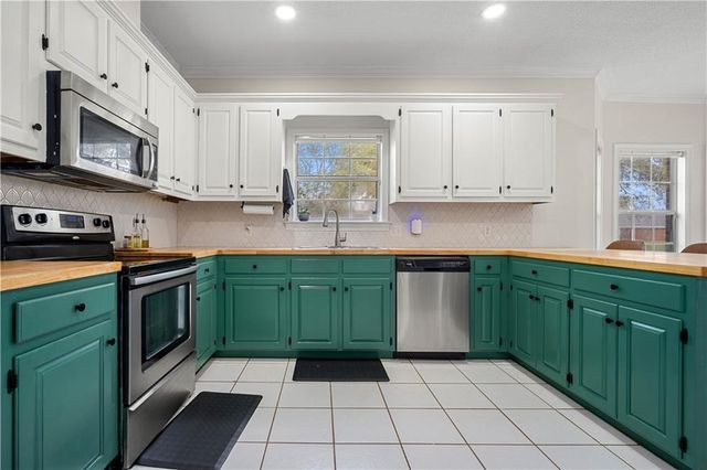 1578 Hunters Ridge Drive W, Mobile, AL 36695