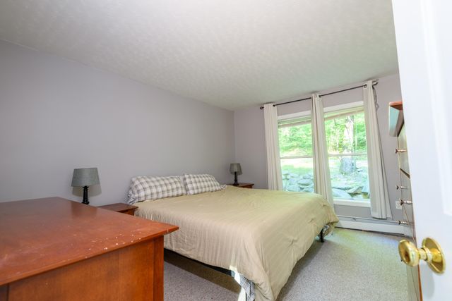 14 Checkerberry Ridge Road, Thornton, NH 03285